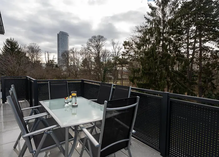 Apartmán Noblenest: Terrasse - Netflix - Kaffee